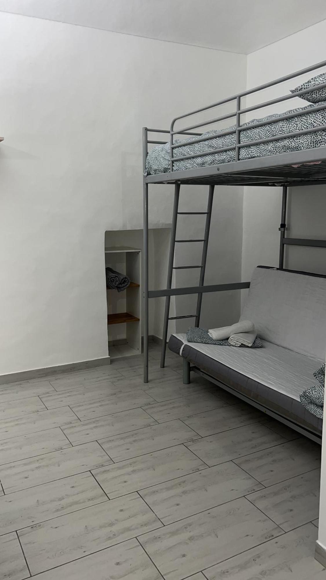 トリノBed2Go Bresciaアパートメント エクステリア 写真