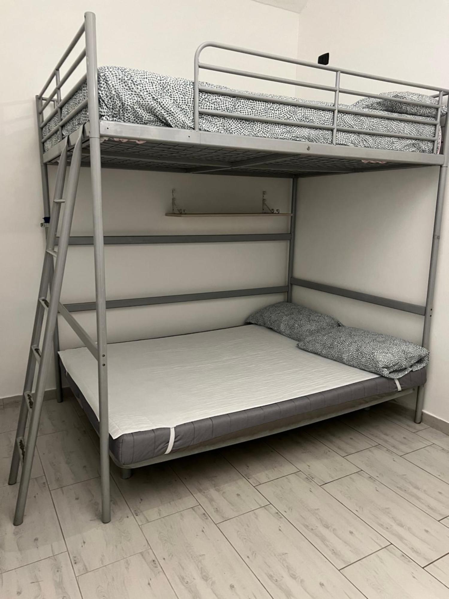 トリノBed2Go Bresciaアパートメント エクステリア 写真